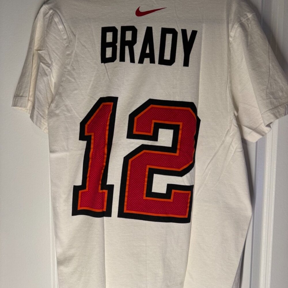 NFL Nike Tom Brady Tampa Bay Buccaneers tee shirt
